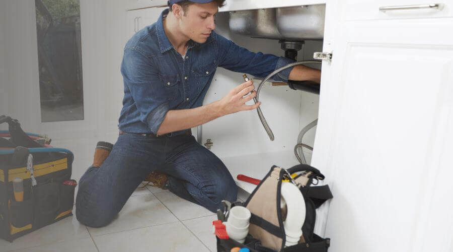 Emergency Leak Repair in Syosset, NY